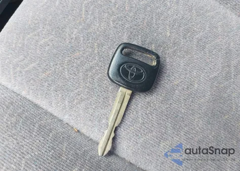 1999 Toyota Camry Le from USA, damaged, VIN 4T1BG22K9XU540931